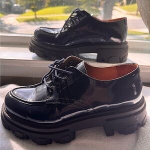 Steve Madden Dark Blue Chunky Lace-Up Women's Shoes